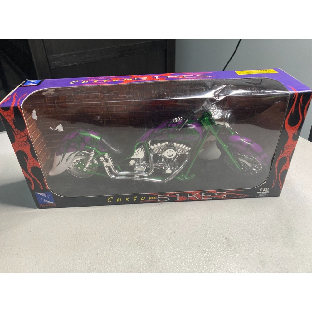 Vintage Ray Custom Bike Diecast Plastic Motorcycle Purple Green 1:12